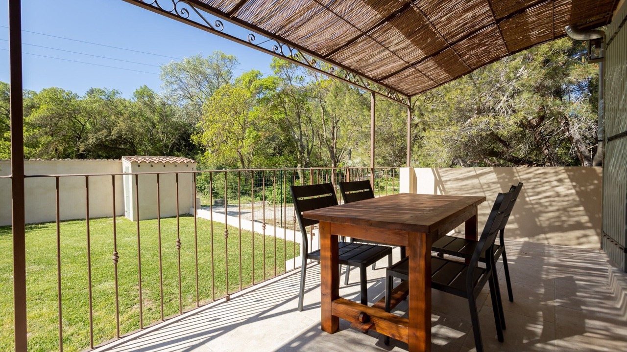 Photo of Outdoor in Eyguieres