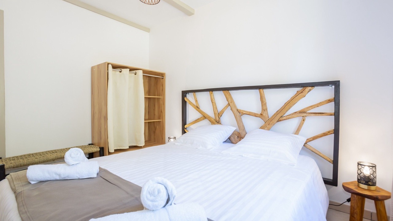 Photo of Bedroom in Eyguieres