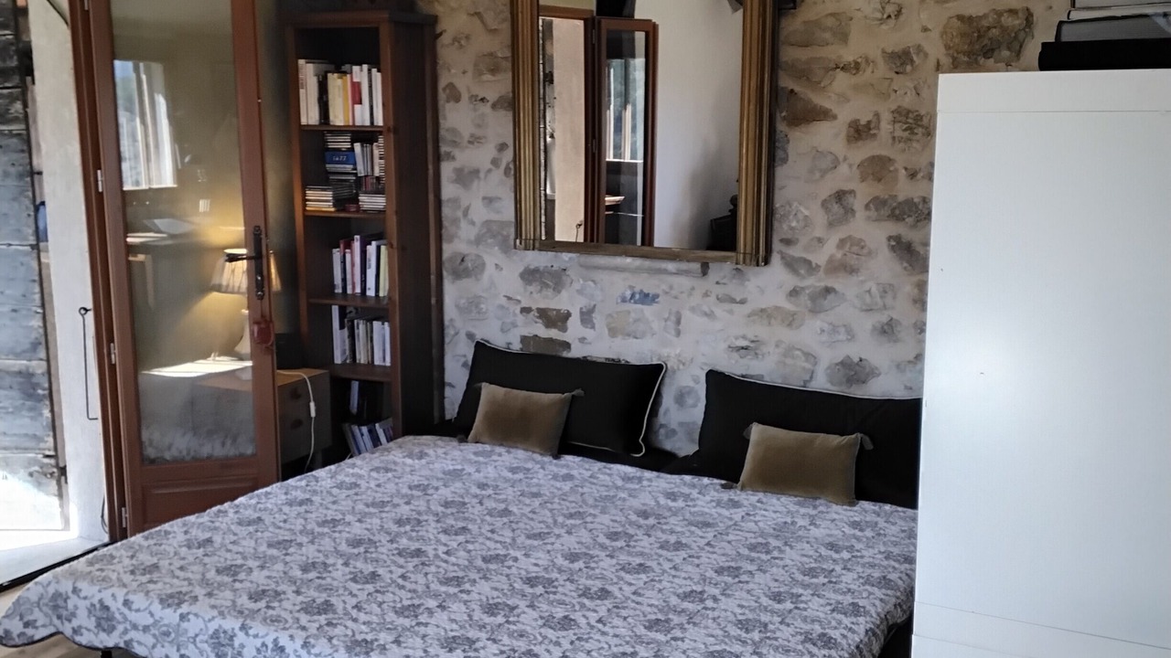Photo of Bedroom in Saint-Ferreol-Trente-Pas