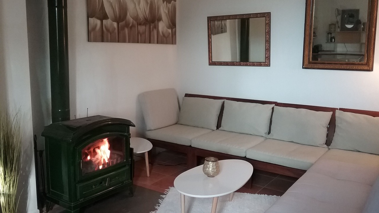 Photo of Livingroom in Saint-Ferreol-Trente-Pas