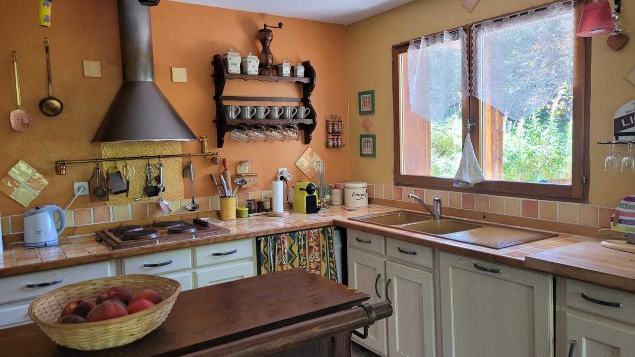 Photo of Kitchen in Allos