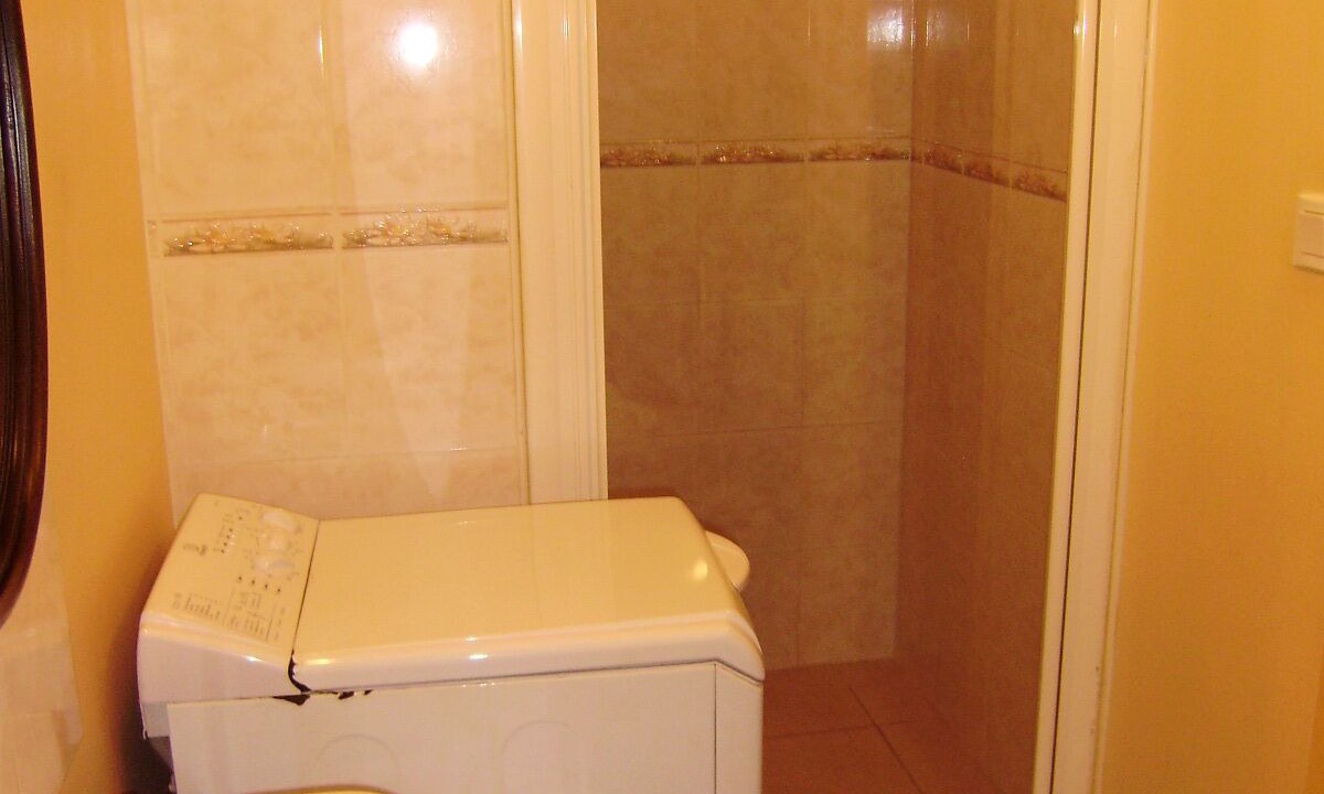 Photo of Bathroom in Martin