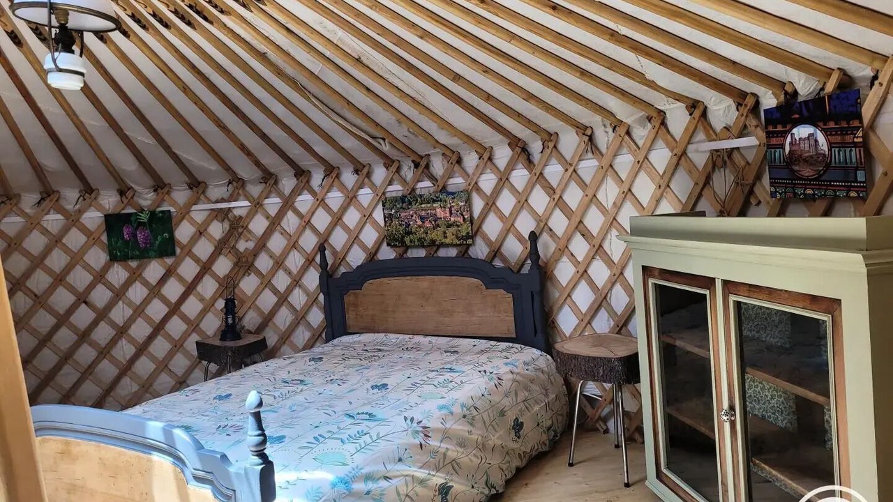Photo of Bedroom in Rosiers (chasteaux)