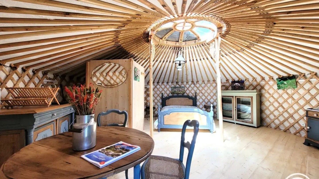 Photo of Others in Rosiers (chasteaux)
