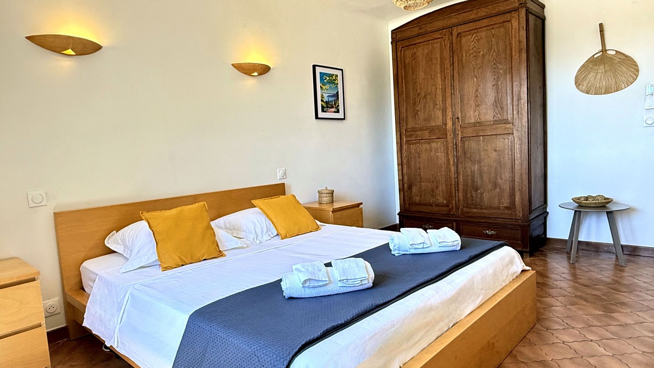 Photo of Bedroom in Les Issambres