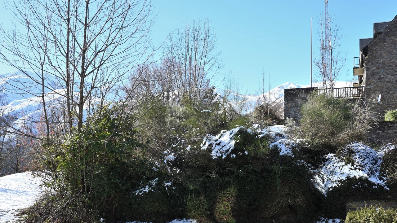 Photo of Outdoor in Garin