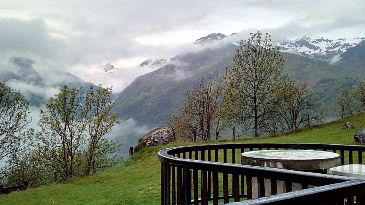 Photo of Outdoor in Garin