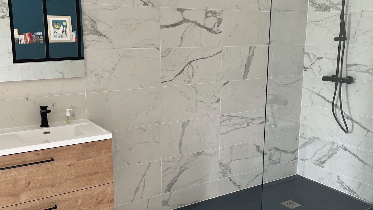 Photo of Bathroom in Lahonce