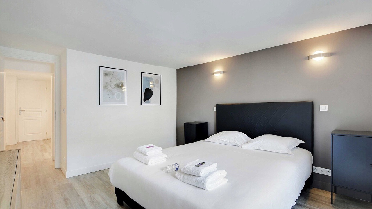 Photo of Bedroom in Vivienne