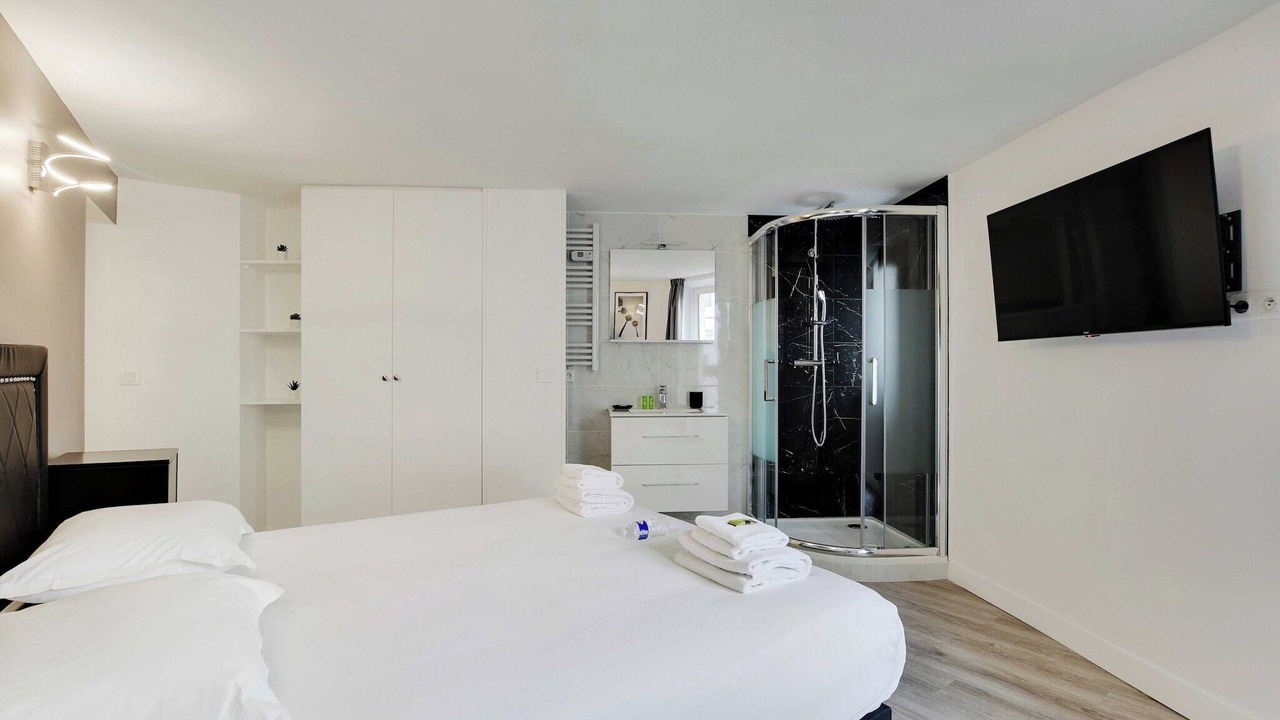 Photo of Bedroom in Vivienne