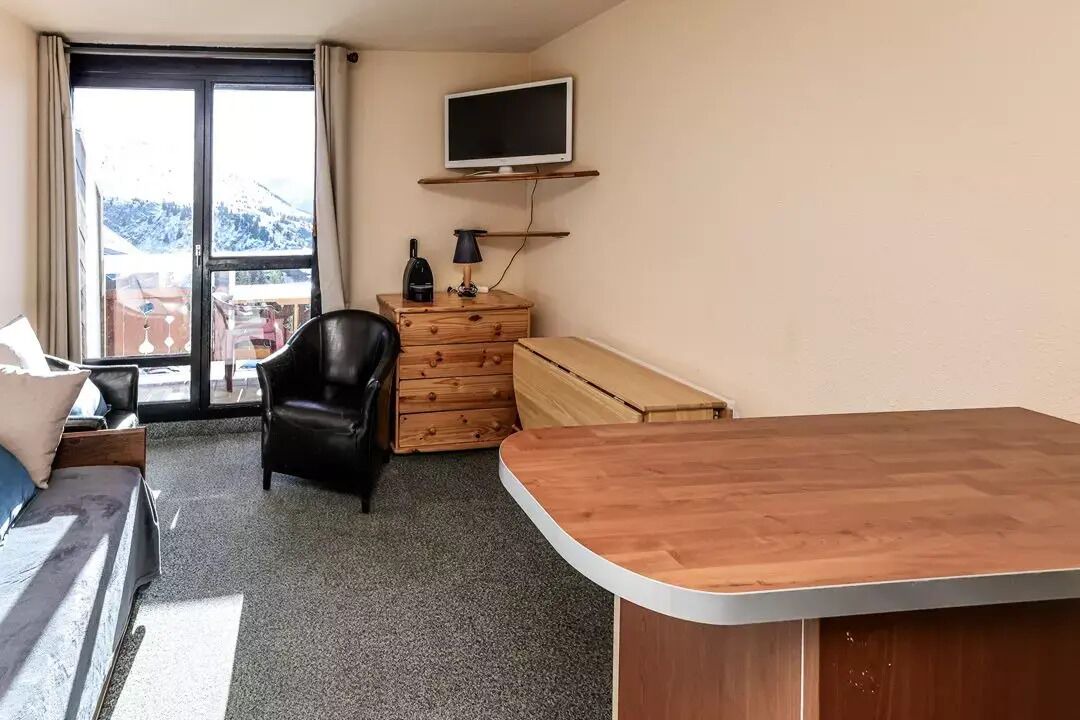Photo of Livingroom in Eclose-Est
