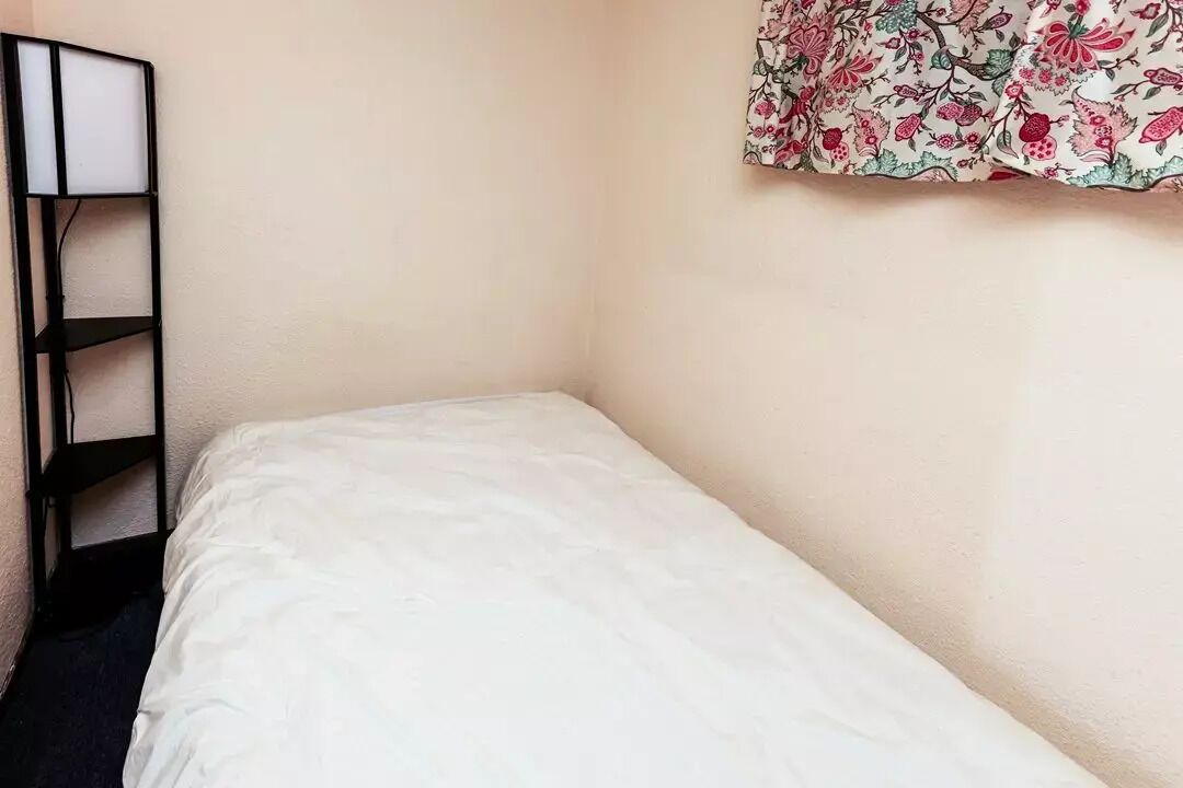 Photo of Bedroom in Eclose-Est