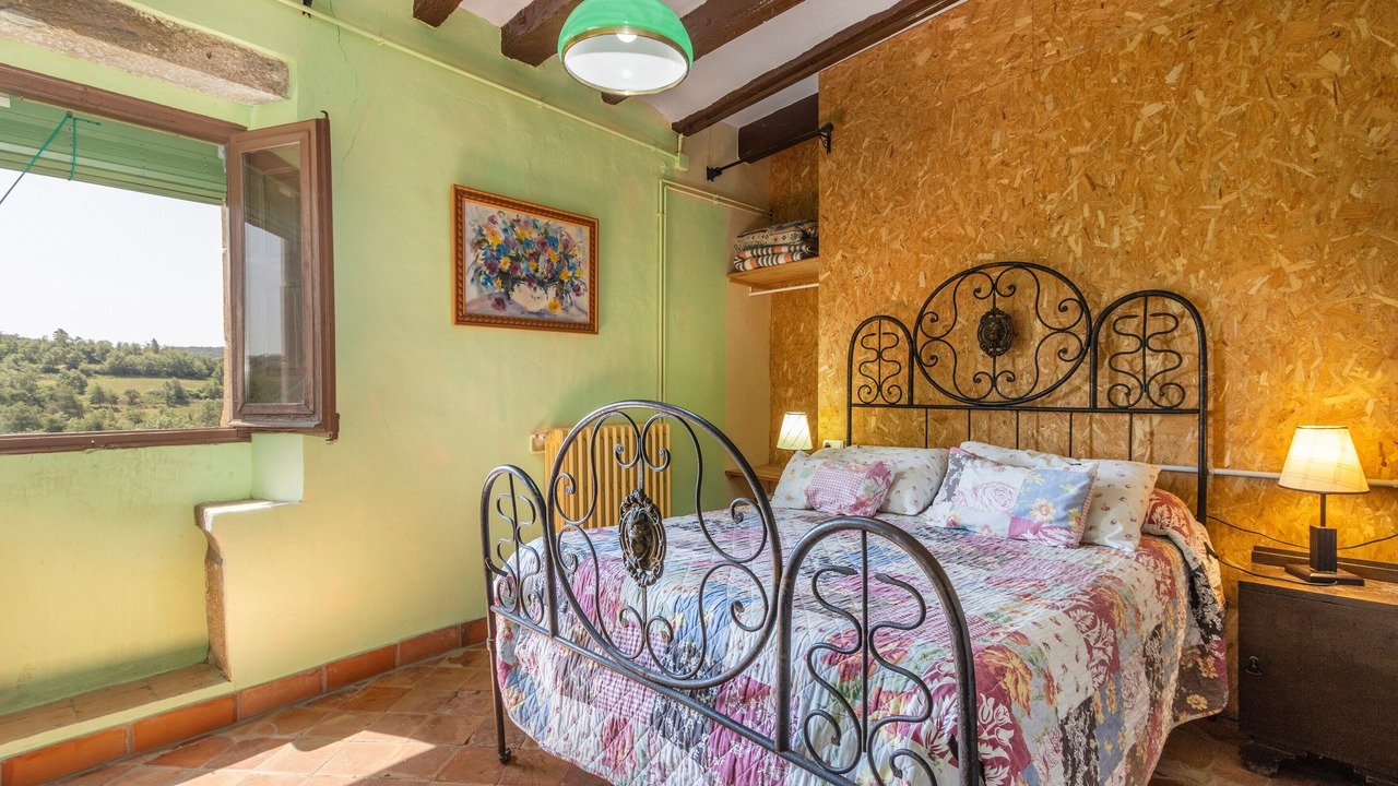 Photo of Bedroom in Pinell de Solsones