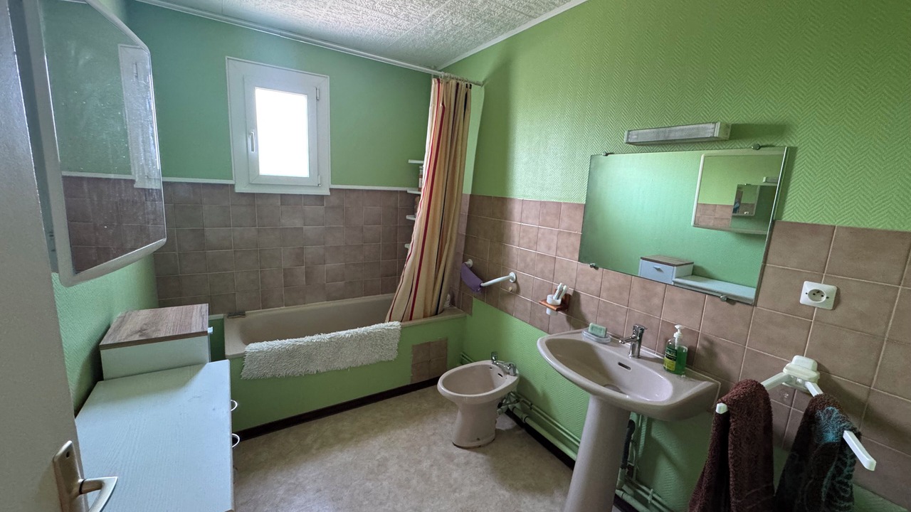 Photo of Bathroom in Saint-Nazaire