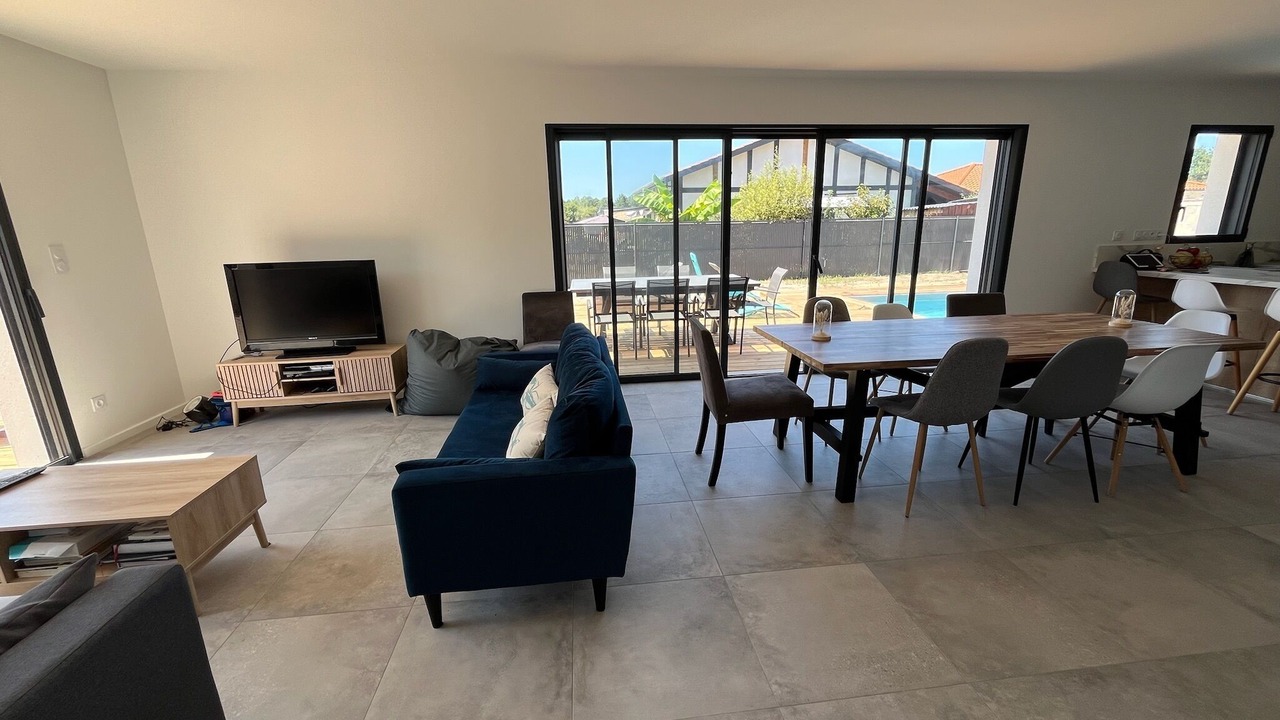 Photo of Livingroom in Parentis-en-Born