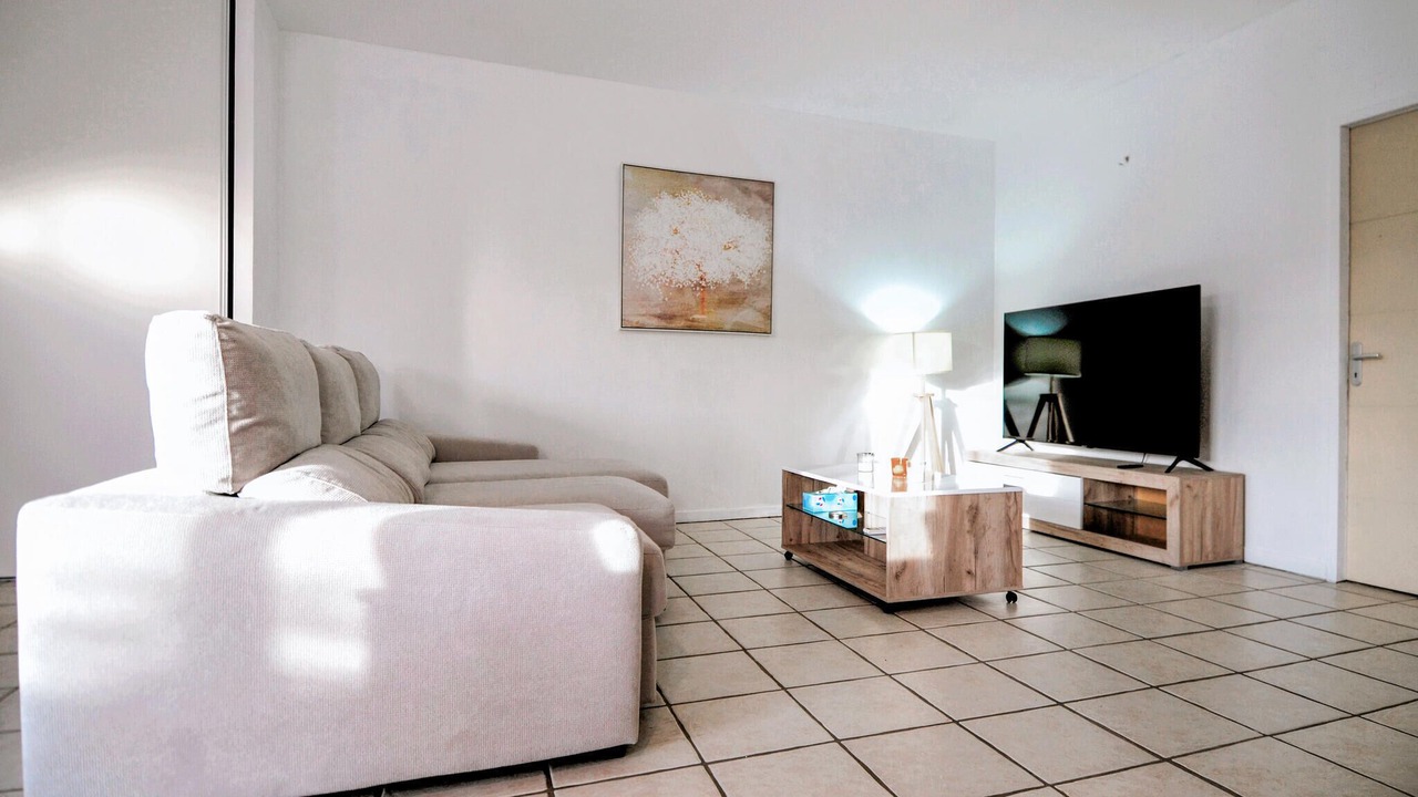 Photo of Bedroom in Pont-Saint-Esprit