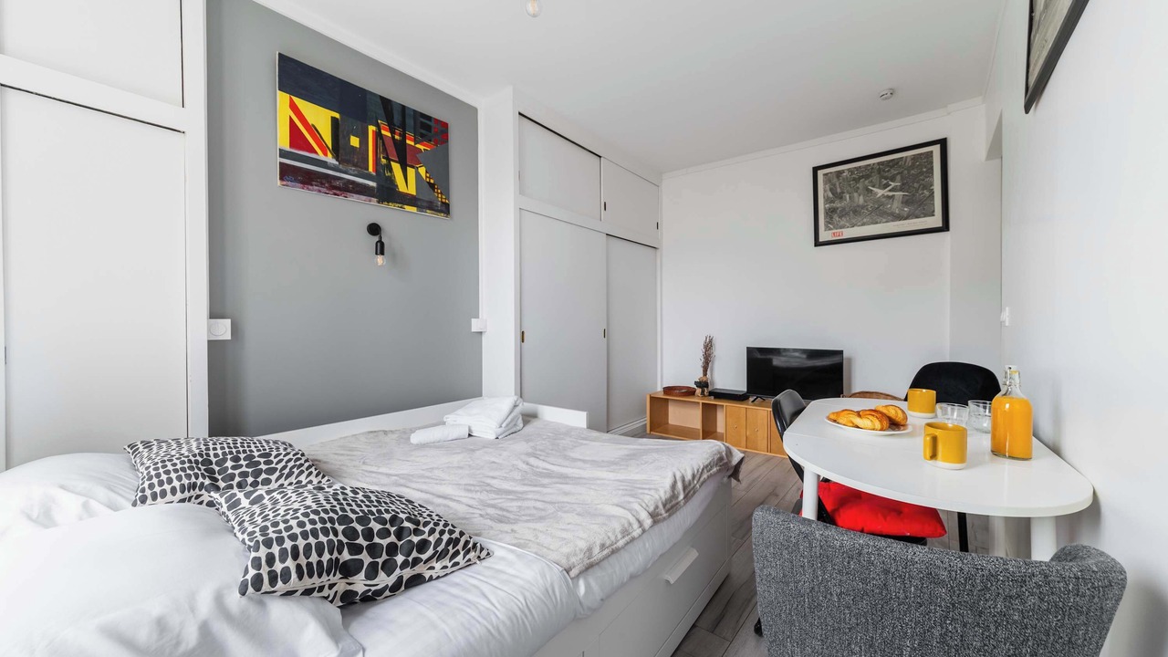 Photo of Bedroom in 7th Arrondissement