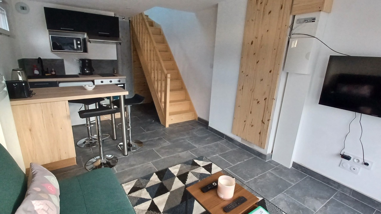 Photo of Livingroom in Sainte-Helene-du-Lac
