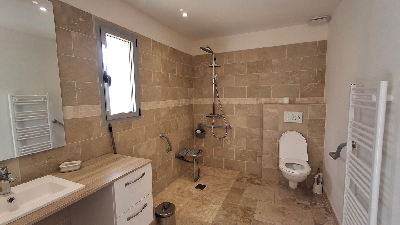 Photo of Bathroom in Preconil