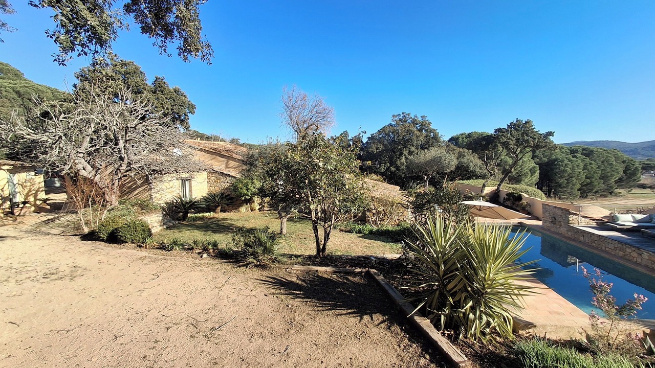 Photo of Outdoor in Preconil