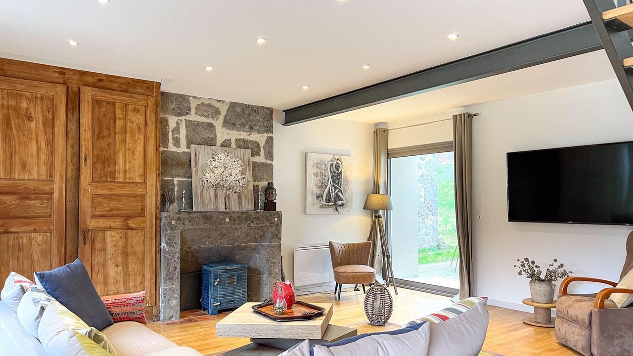 Photo of Livingroom in Velzic