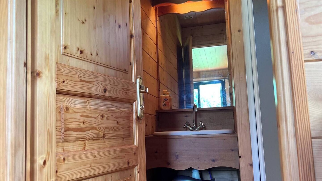 Photo of Bathroom in Montcaret