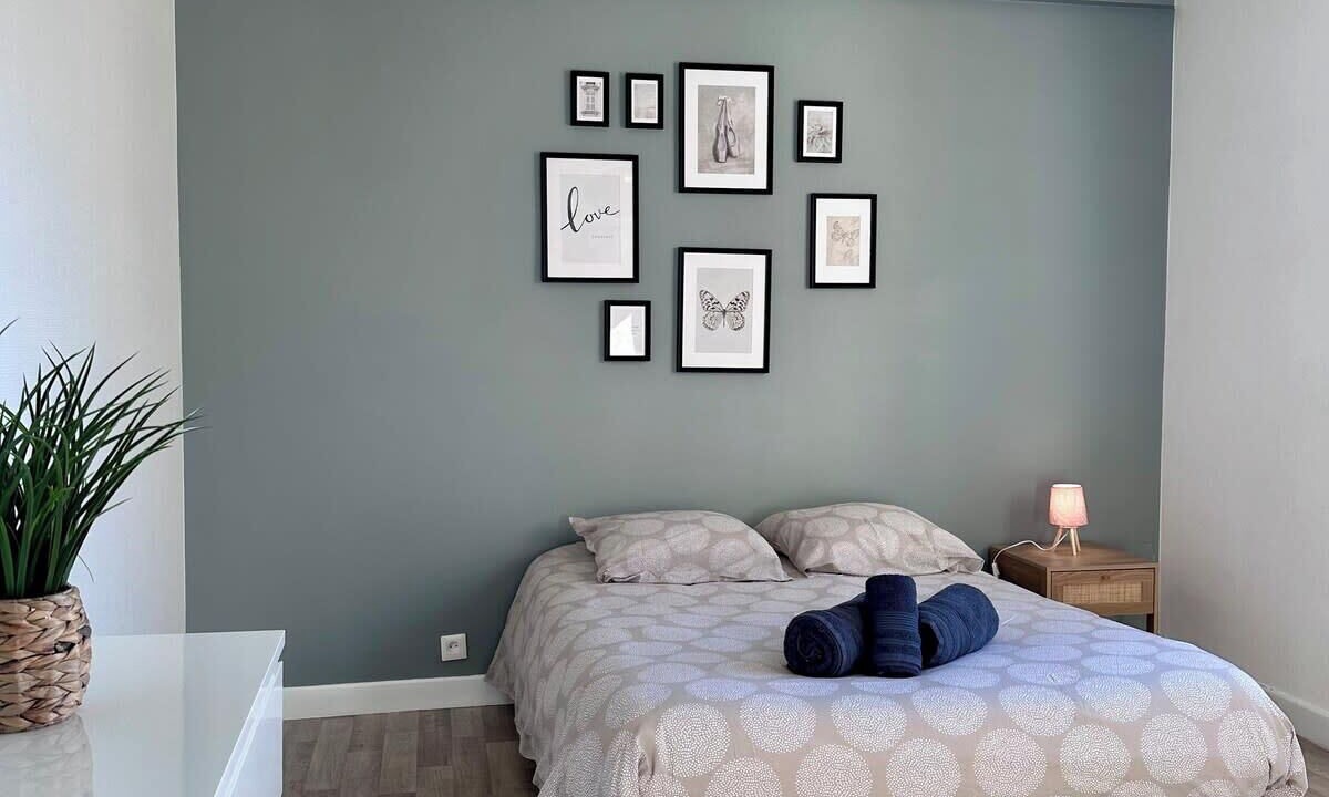 Photo of Bedroom in Brive-la-Gaillarde