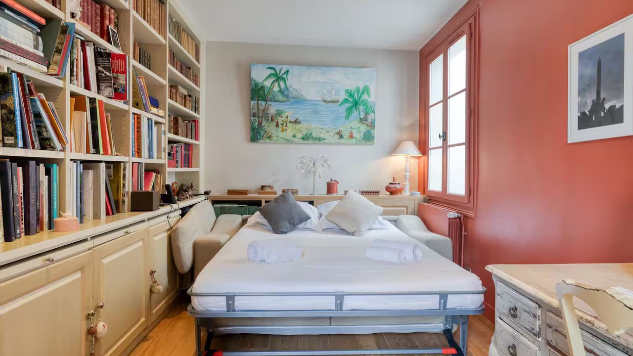 Photo of Bedroom in Sorbonne