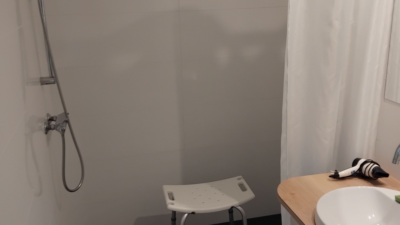Photo of Bathroom in Compolibat