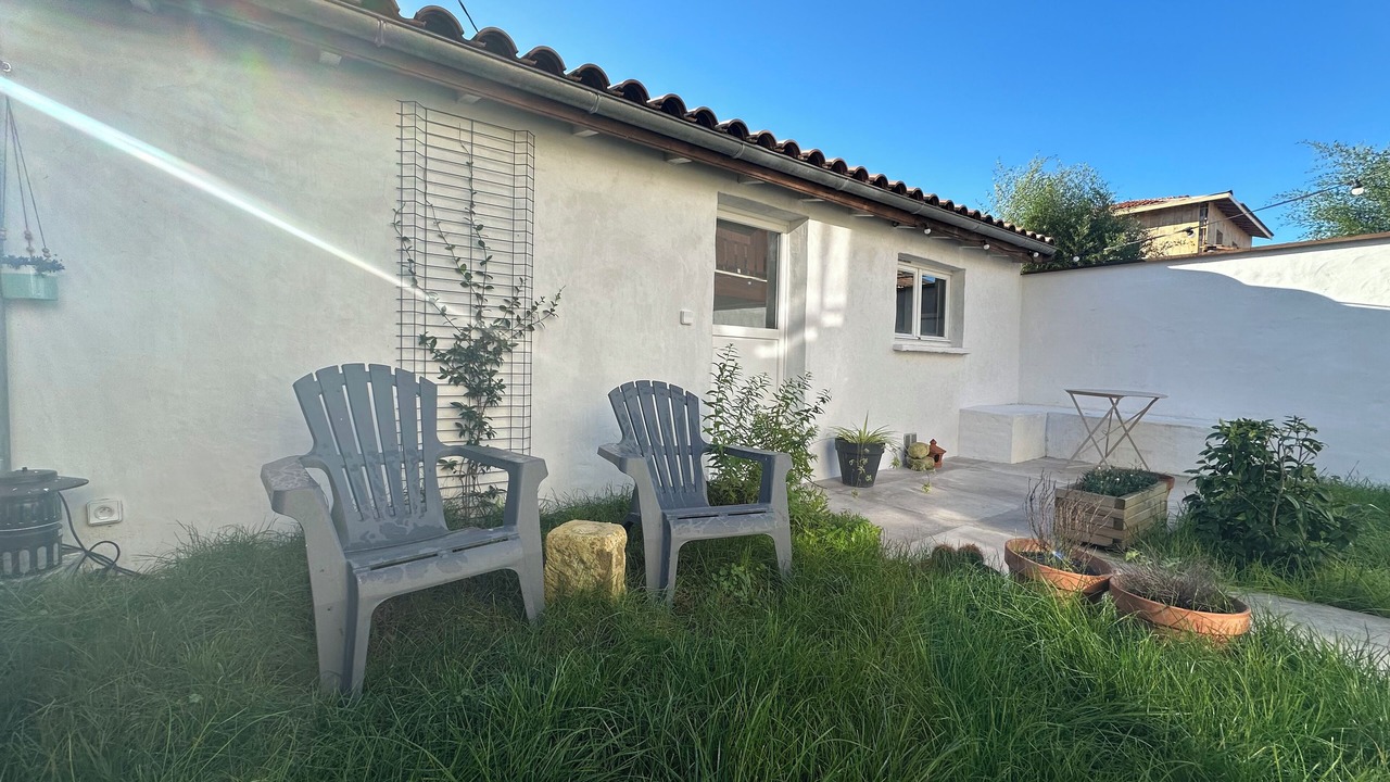 Photo of Patio Balcony in Begles