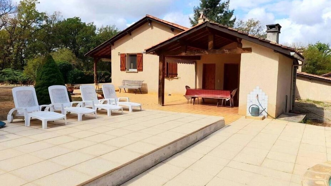 Photo of Patio Balcony in Corn