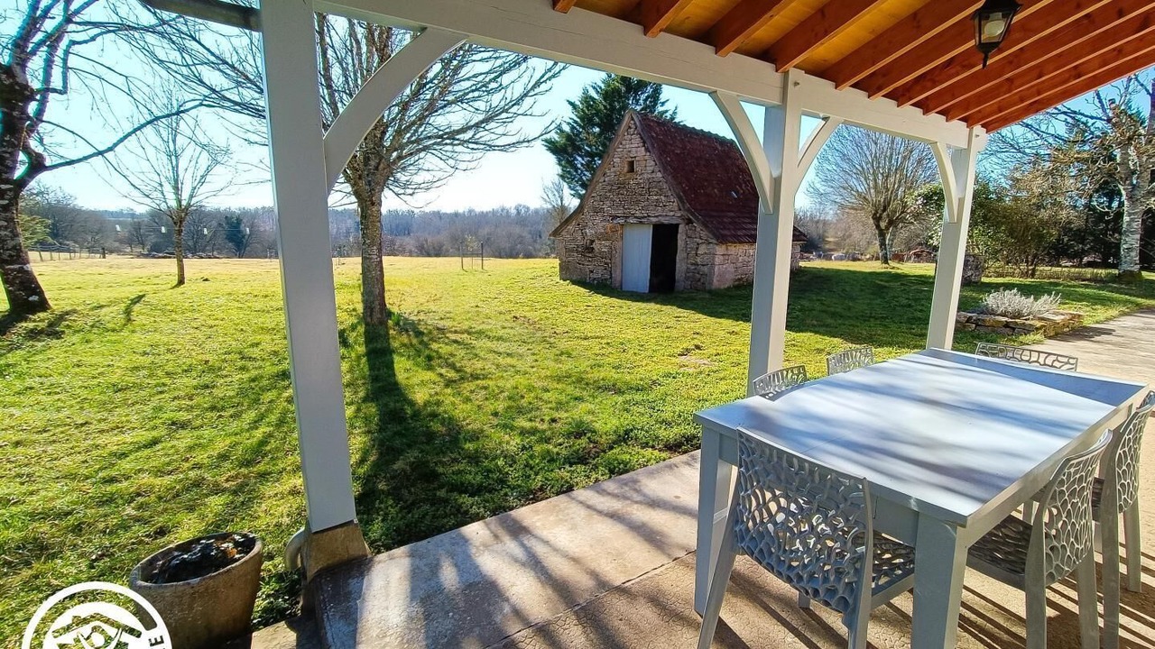Photo of Outdoor in Issendolus