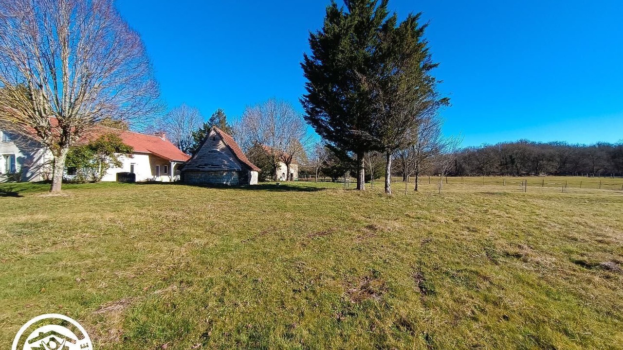 Photo of Outdoor in Issendolus