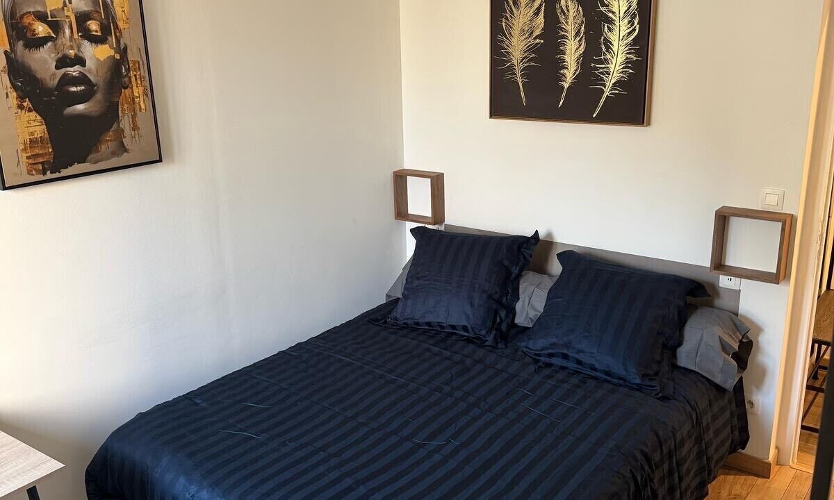 Photo of Bedroom in Chambery
