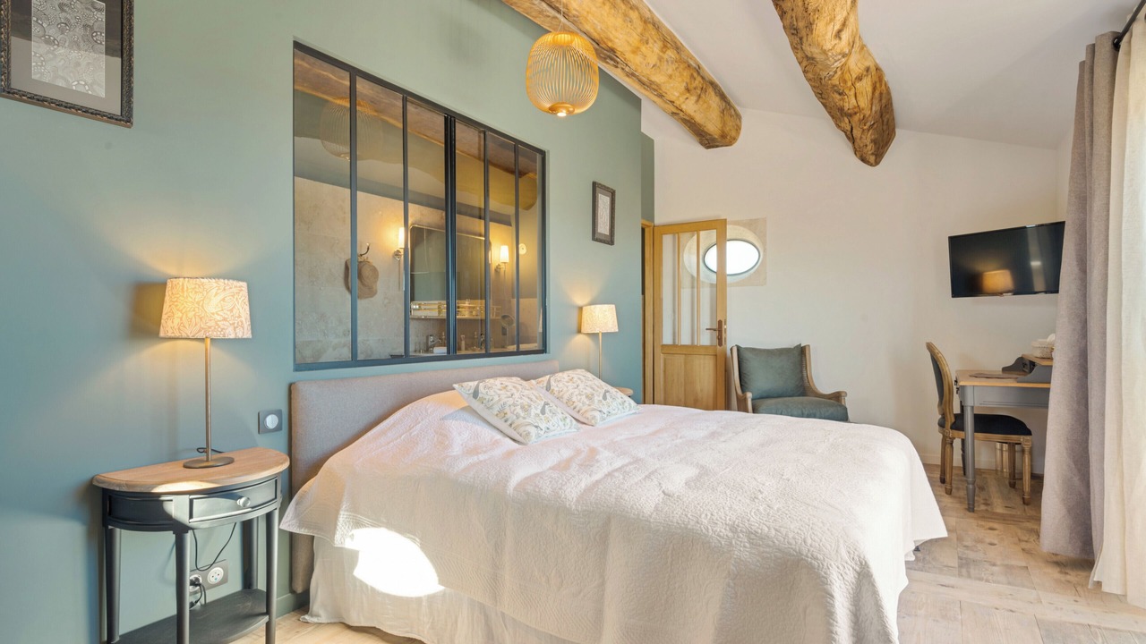Photo of Bedroom in Lagarde-d'Apt