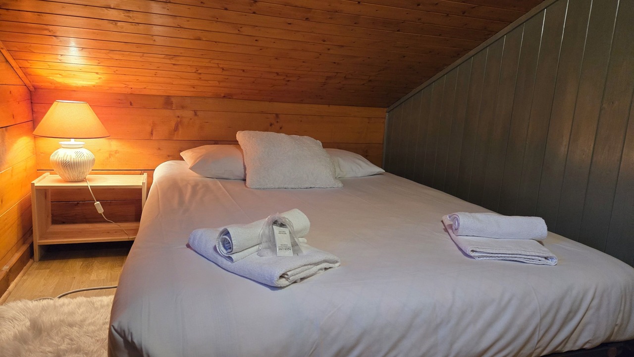 Photo of Bedroom in Pyrenees 2000