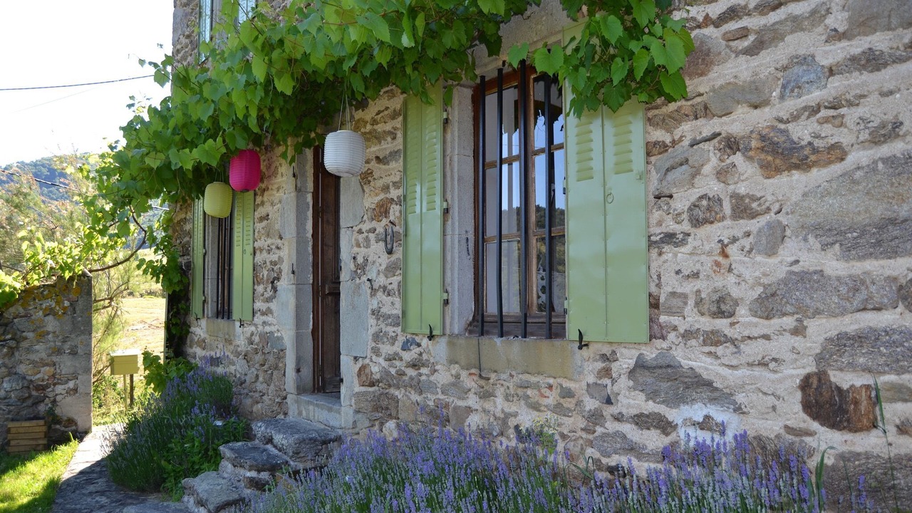 Photo of Outdoor in Villeneuve-dʼAllier