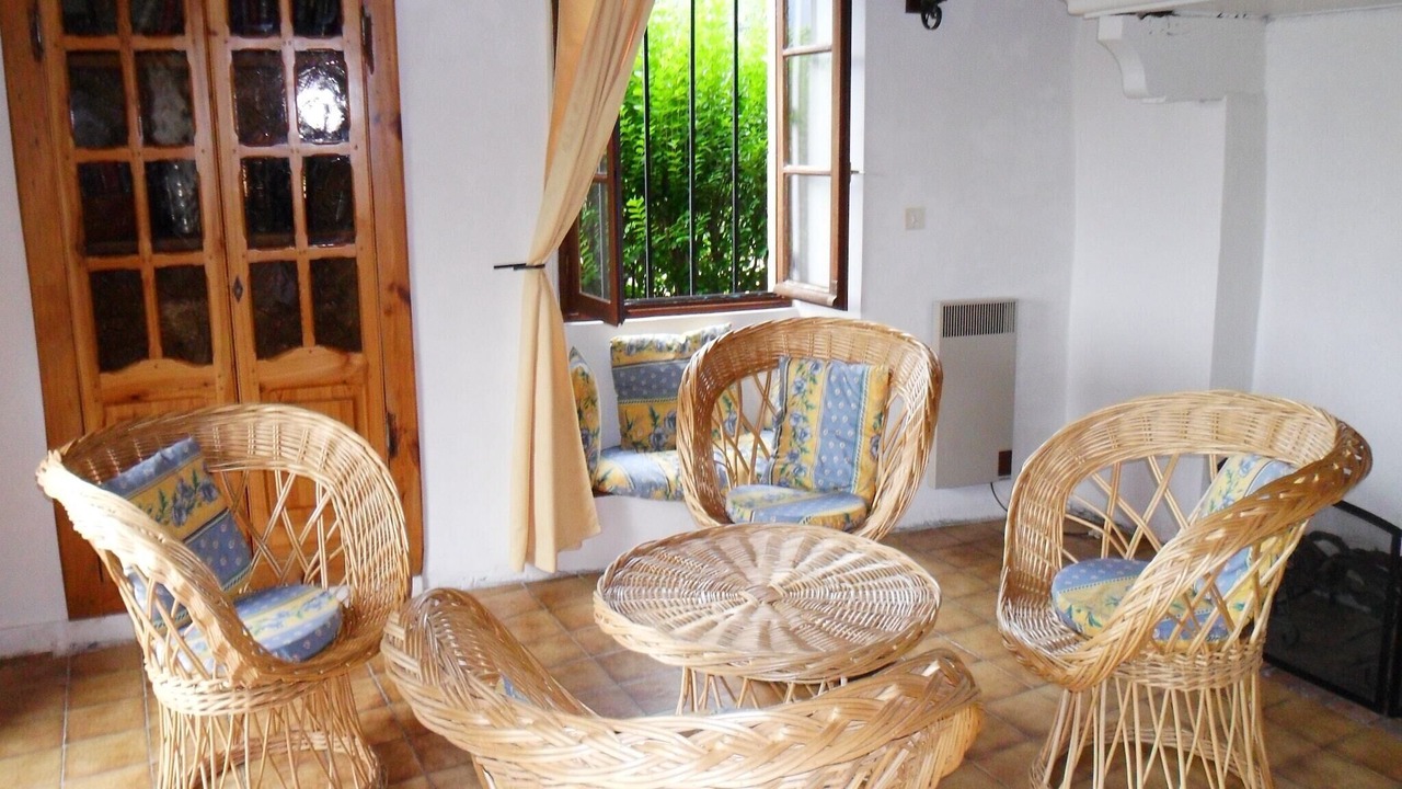 Photo of Livingroom in Villeneuve-dʼAllier