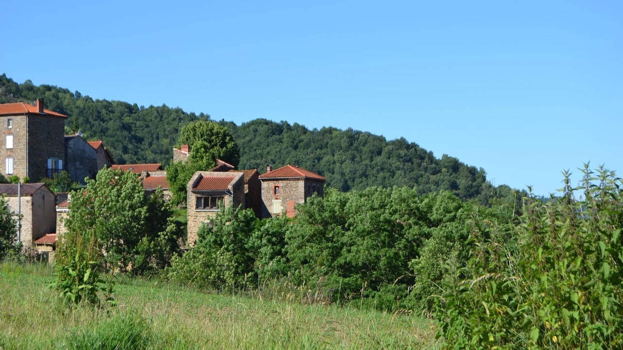 Photo of Outdoor in Villeneuve-dʼAllier