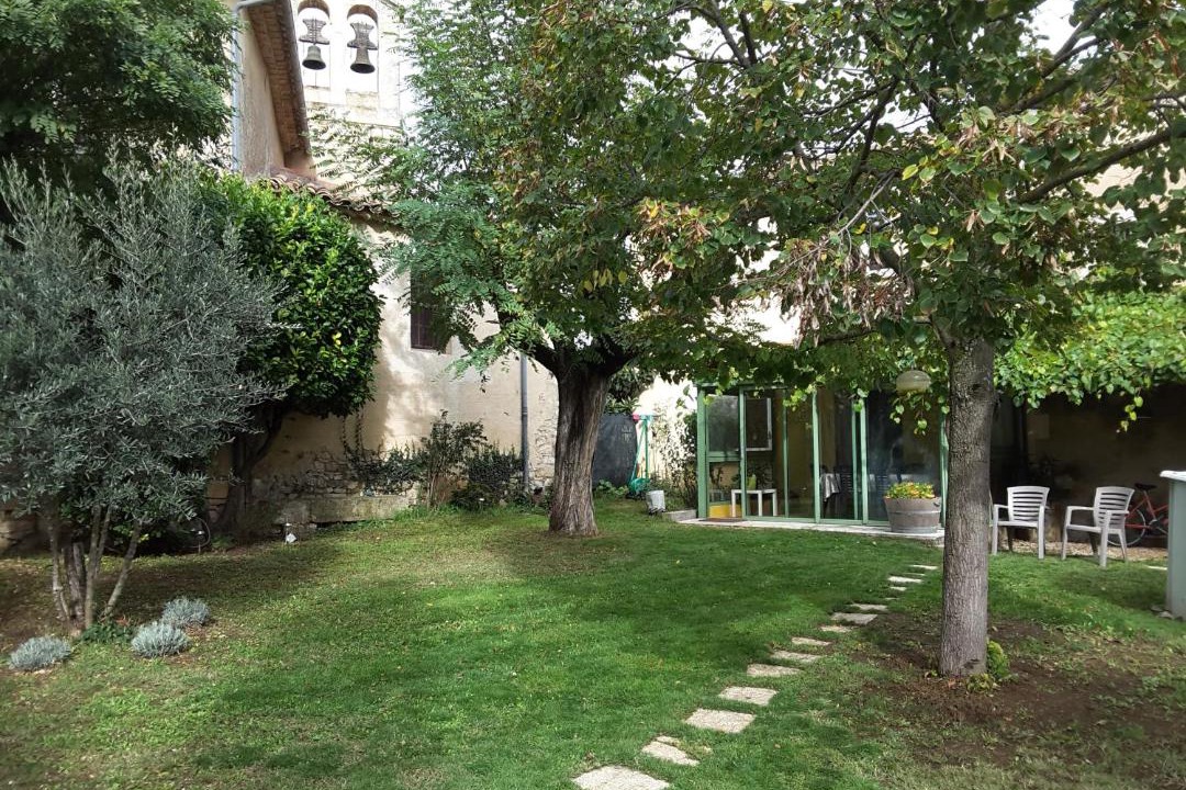 Photo of Others in Saint-Martin-de-Castillon
