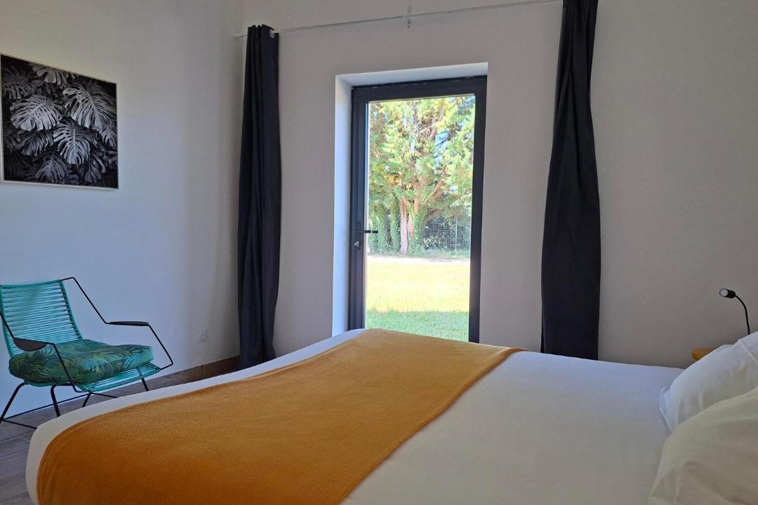 Photo of Bedroom in Vertheuil