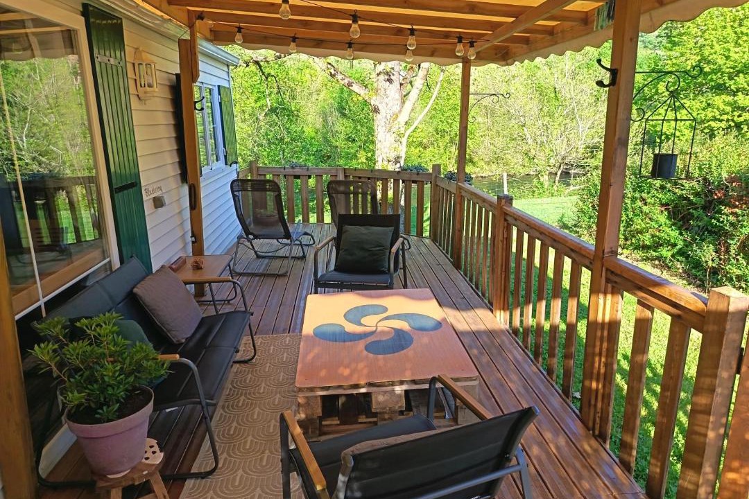 Photo of Patio Balcony in Ascarat