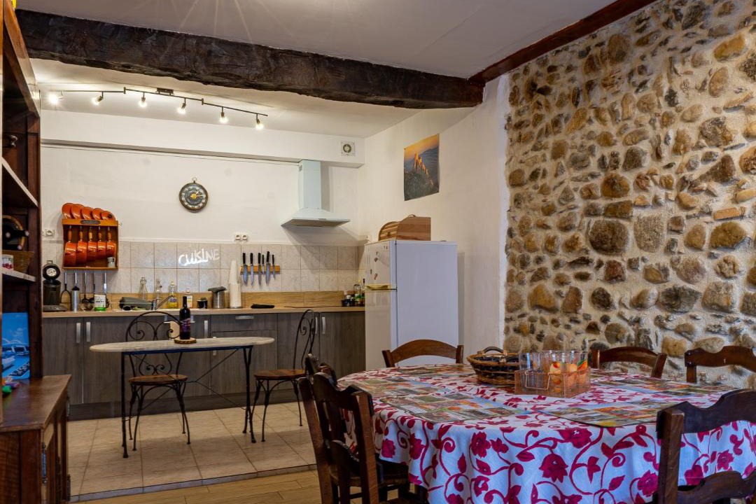 Photo of Kitchen in Quillan