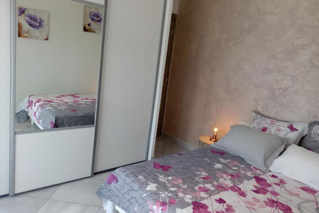 Photo of Bedroom in Millau