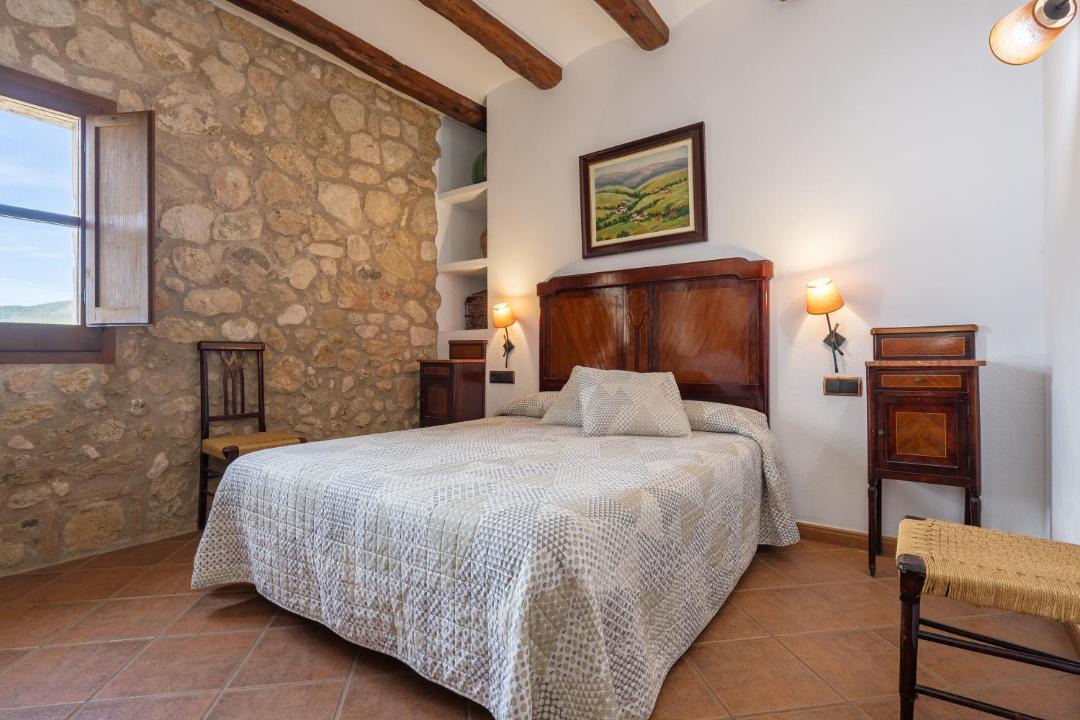 Photo of Bedroom in Torrelles de Foix