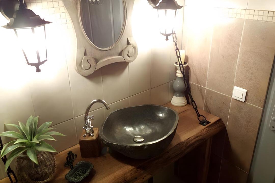 Photo of Bathroom in Lavaurette