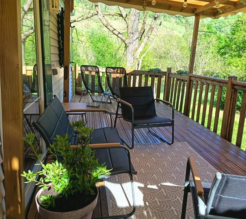 Photo of Patio Balcony in Ascarat