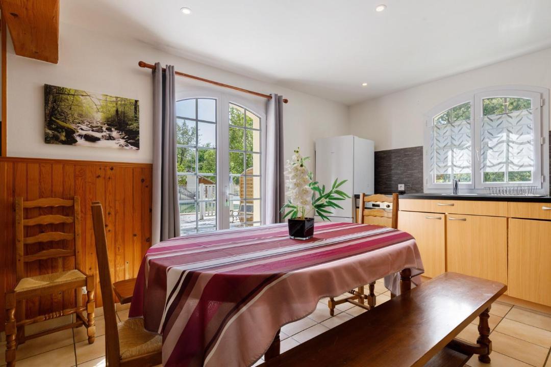 Photo of Kitchen in Begadan
