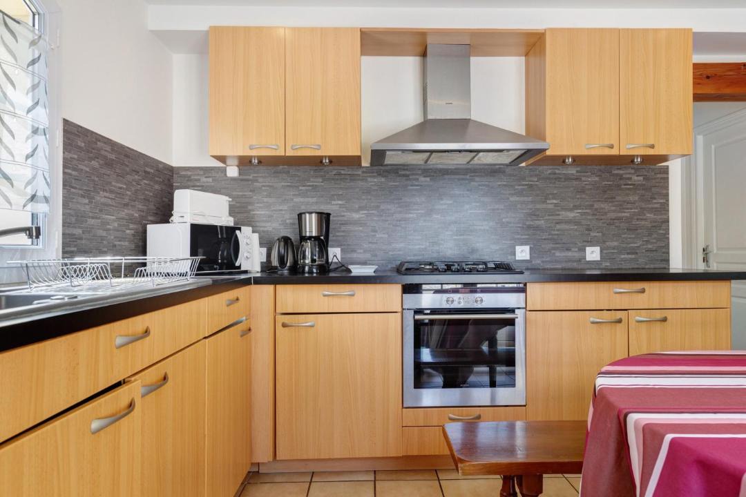 Photo of Kitchen in Begadan