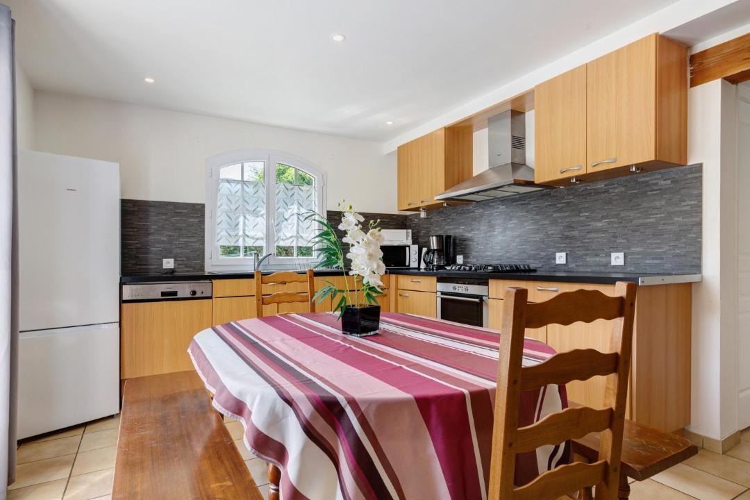 Photo of Kitchen in Begadan